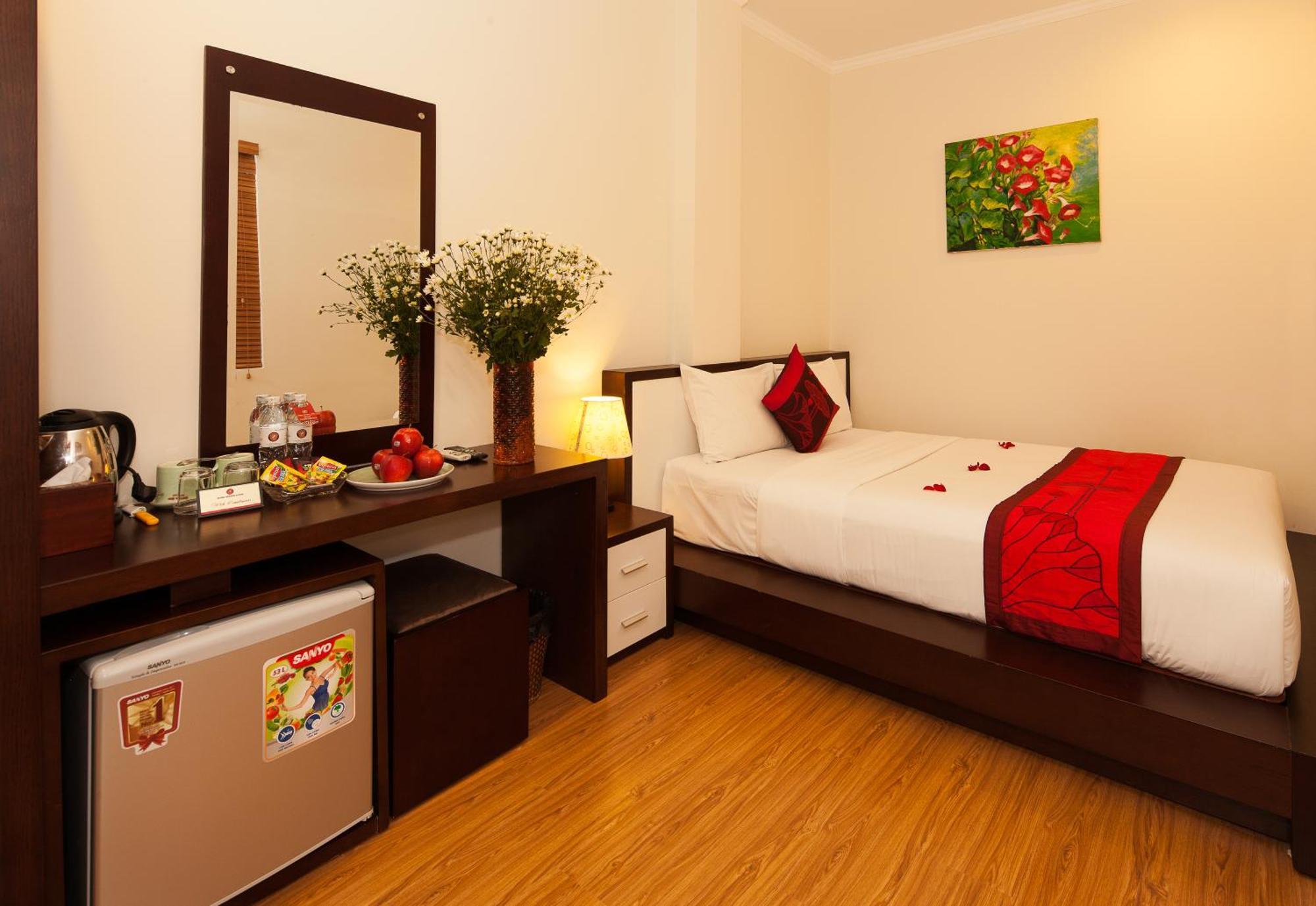 האנוי Rising Dragon Hotel מראה חיצוני תמונה